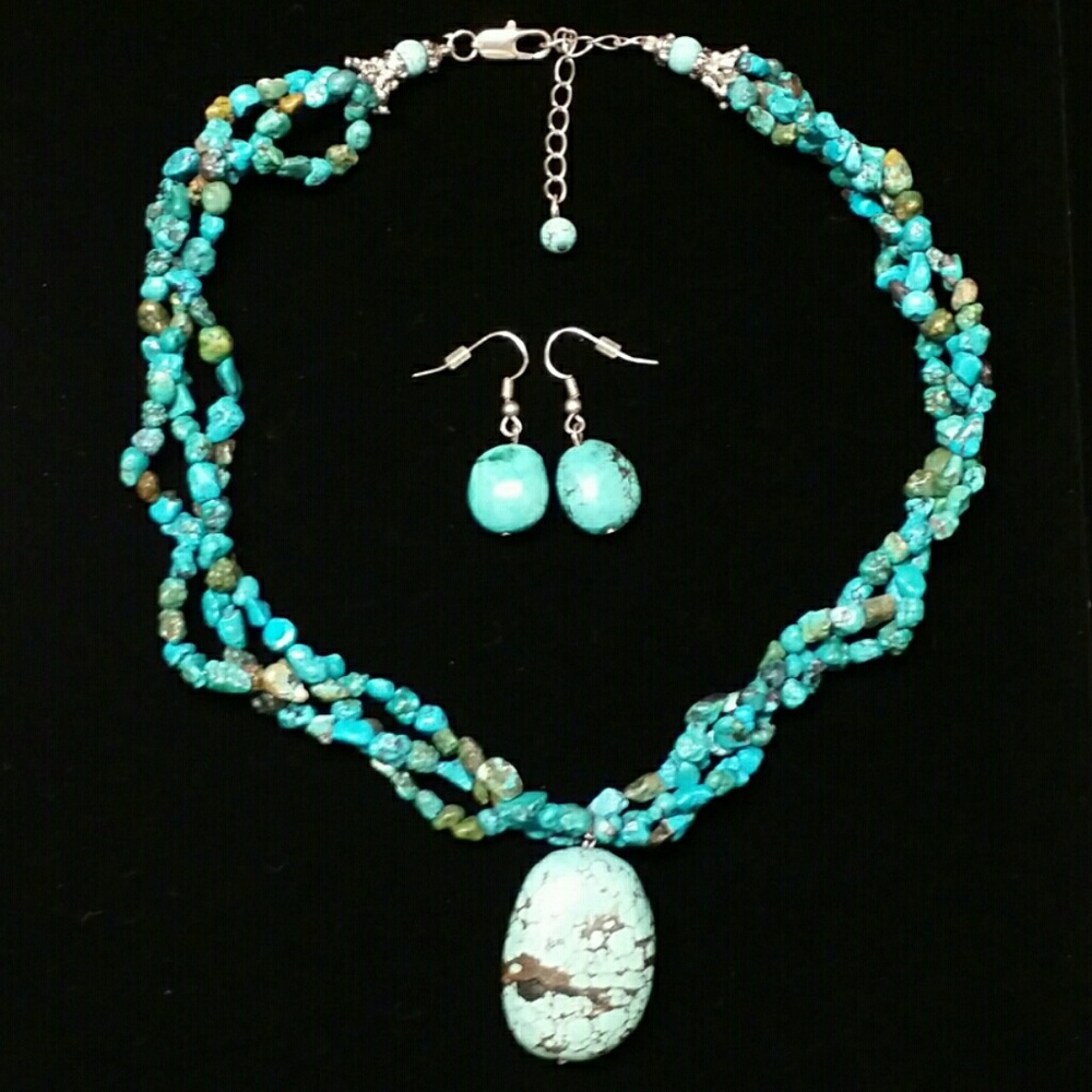 Turquoise Necklace & Earrings